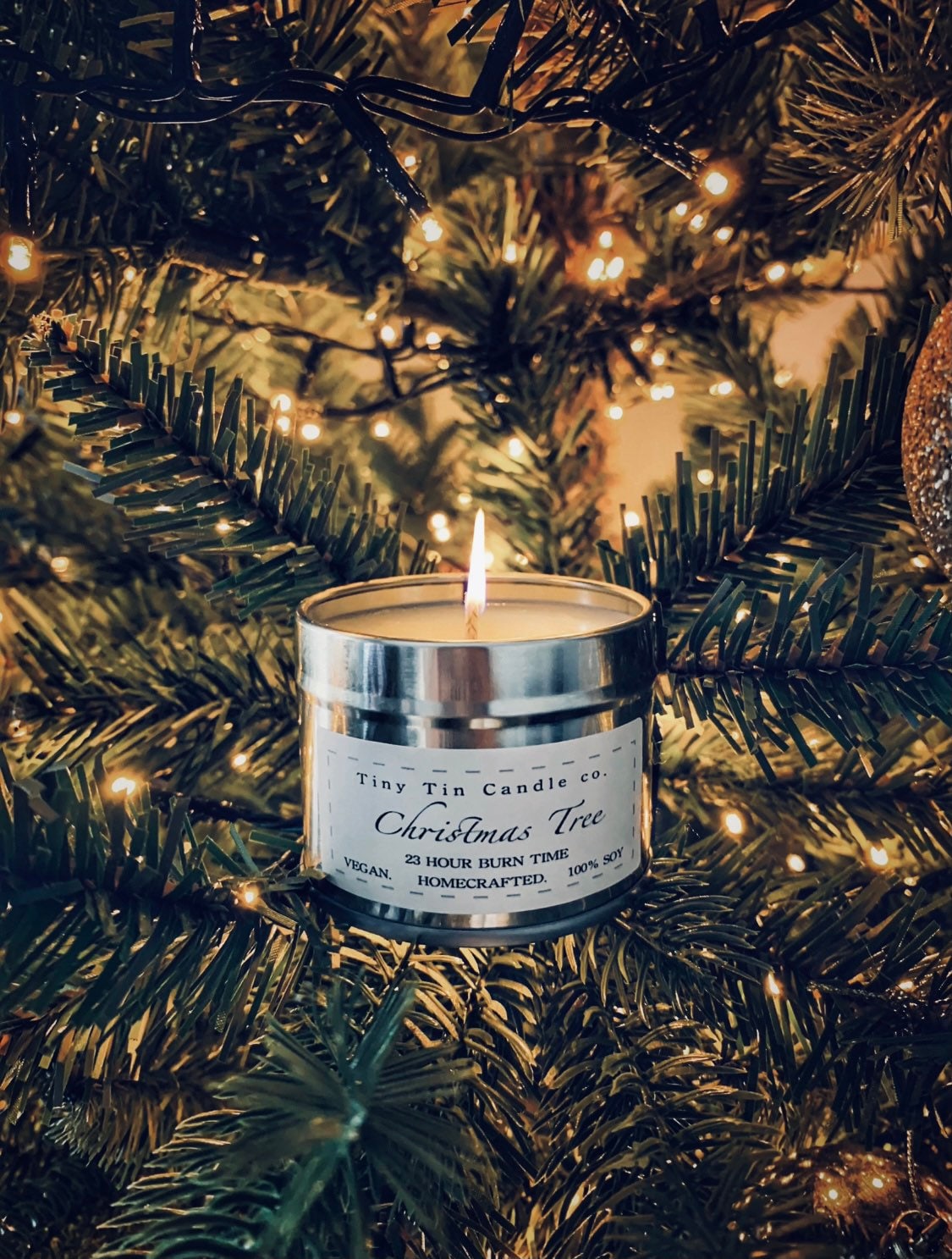 Christmas Tree Soy Candle - 100ml Tin | Fresh Pine Holiday Scent | Vegan-Friendly, Long-Lasting Handmade Candle