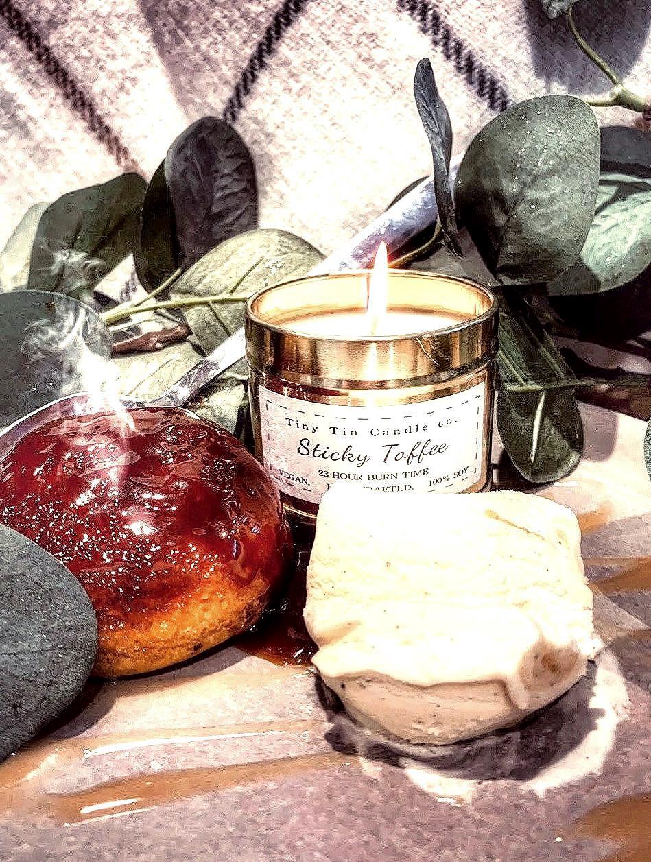 Sticky Toffee Pudding Candle - 100ml Tin | Sweet Dessert Scent | Handmade Soy Candle | Christmas Gift | Stocking Filler