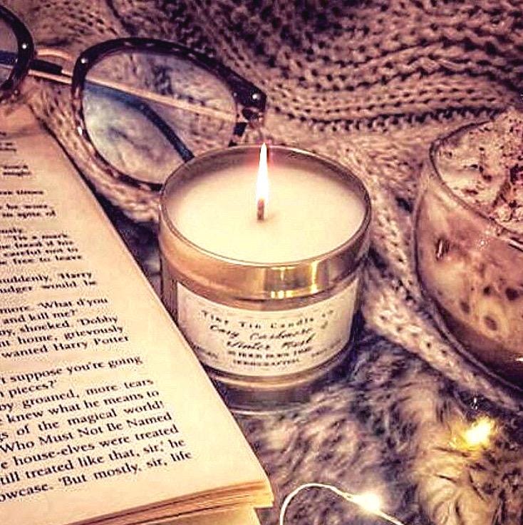 Homemade Candle Cosy Cashmere & Winter Musk 100ml Soy Tin Candle , Candle on side to show front and base of candle 